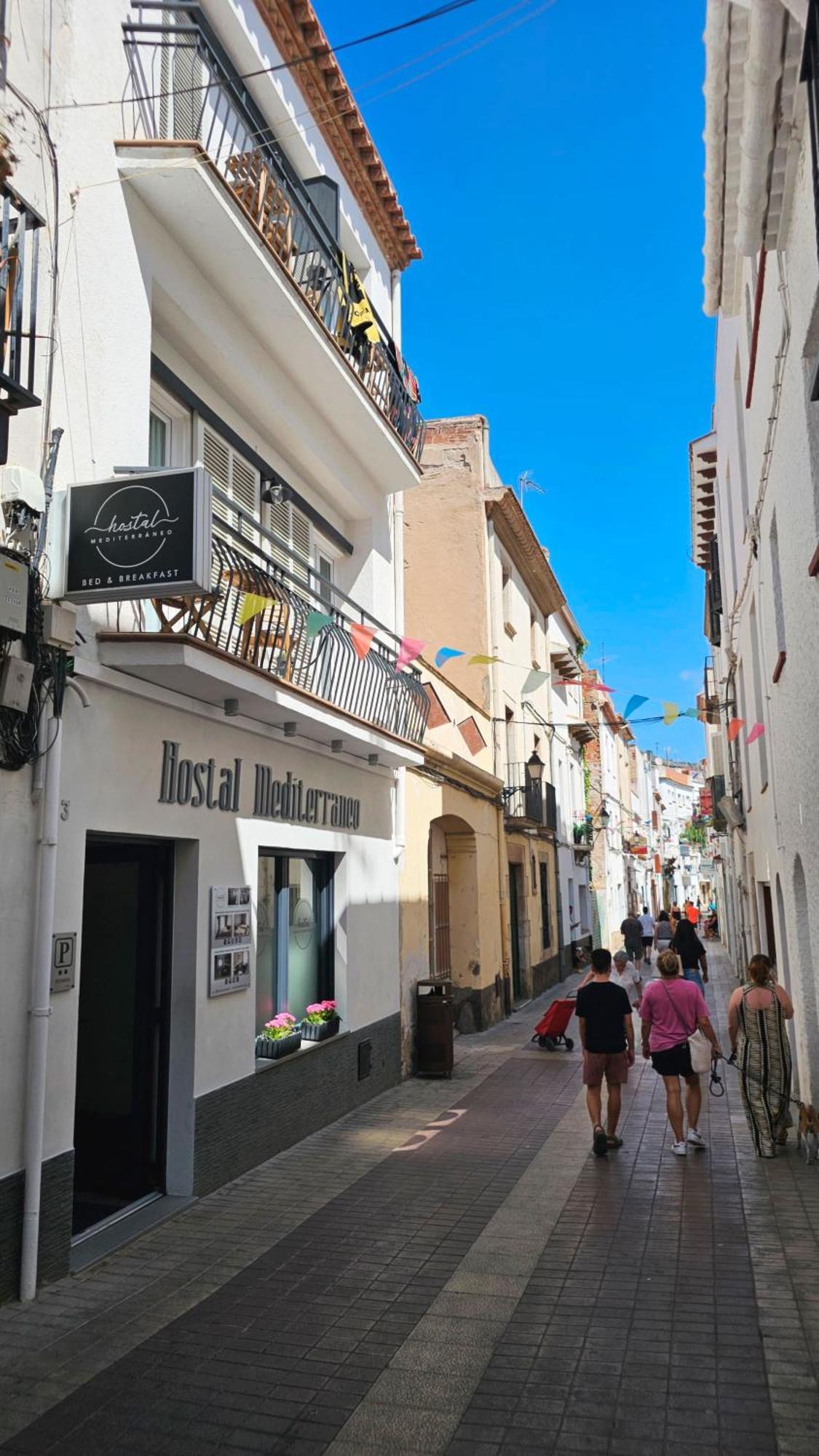 Hostal Mediterraneo Tossa de Mar Exterior photo